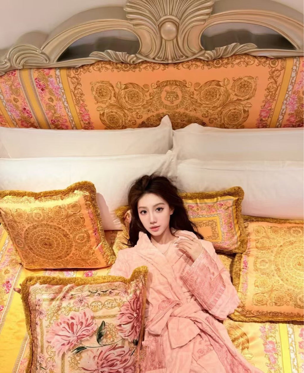 Cross-Border E-Commerce Pure Cotton Bathrobe Towel Material Unisex All-Season Lettered Bathrobe Van's Long-Style Couple's Bathrobe