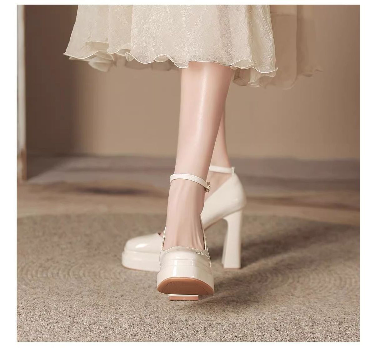 French-Style Mary Jane Thick-Soled Waterproof Platform Shoes for Petite Individuals, Black Single-Strap Ultra-High Heels, 2026 New Model, Patent Leather