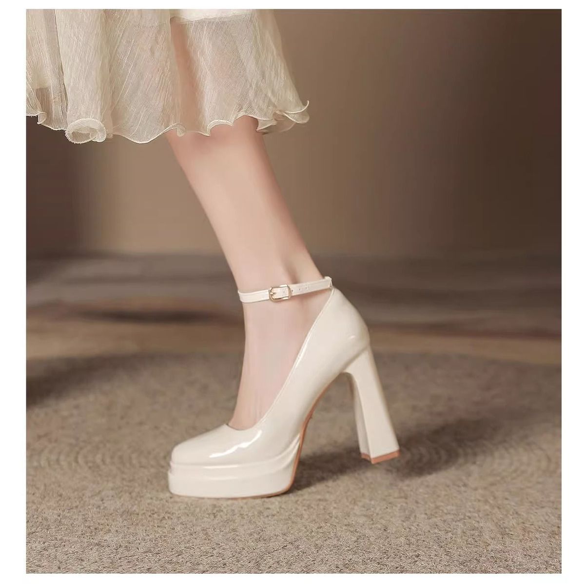 French-Style Mary Jane Thick-Soled Waterproof Platform Shoes for Petite Individuals, Black Single-Strap Ultra-High Heels, 2026 New Model, Patent Leather