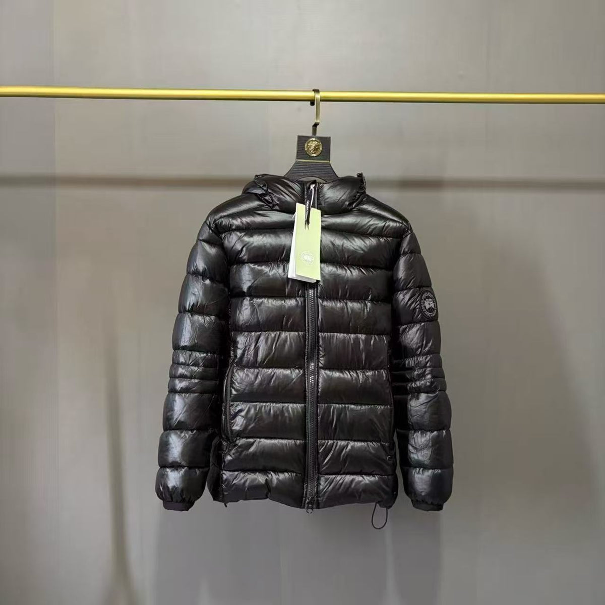Estação europeia versão correta da jaqueta Ejia jaqueta masculina com NFC leve com capuz solto versátil bonito casaco grande e