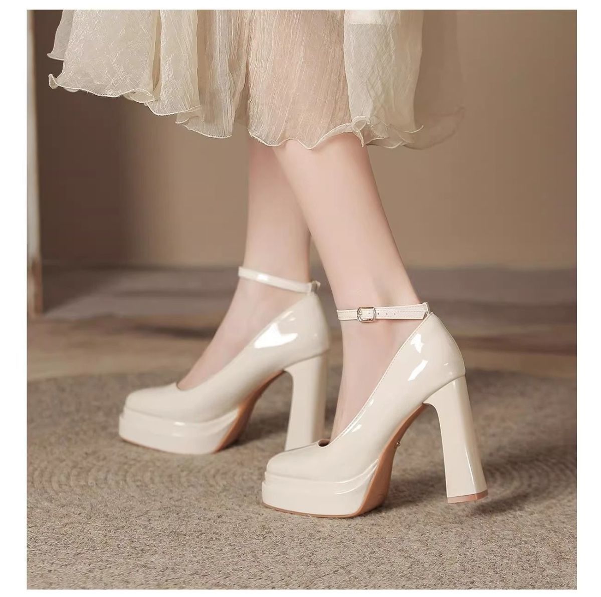 French-Style Mary Jane Thick-Soled Waterproof Platform Shoes for Petite Individuals, Black Single-Strap Ultra-High Heels, 2026 New Model, Patent Leather