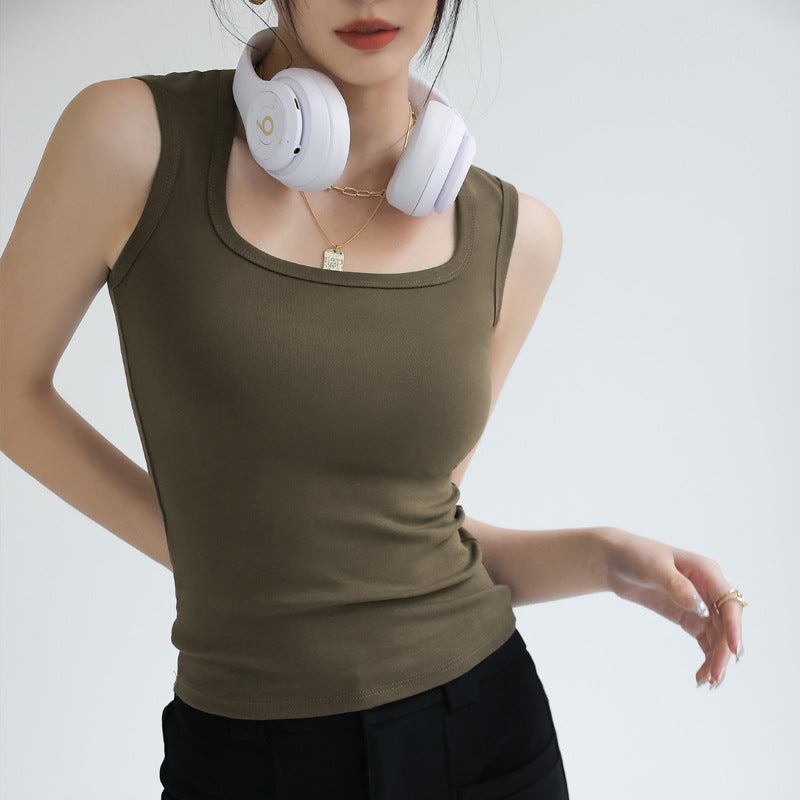 Camisola preta em forma de I cuidadosamente selecionada para mulheres, camisa interna de verão 2025, novo top cobrindo os seios secundários, alças largas, pode ser usado externamente