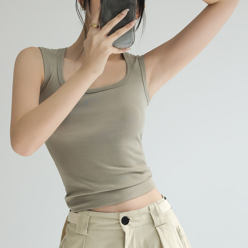 Camisola preta em forma de I cuidadosamente selecionada para mulheres, camisa interna de verão 2025, novo top cobrindo os seios secundários, alças largas, pode ser usado externamente